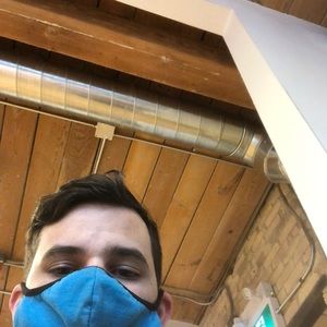 Meet your Posher, Alex